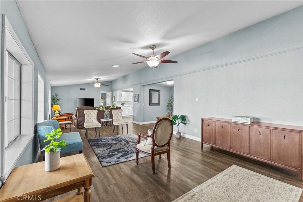 Image 8 of property listing at 24401 Cornstalk, Wildomar, CA 92595