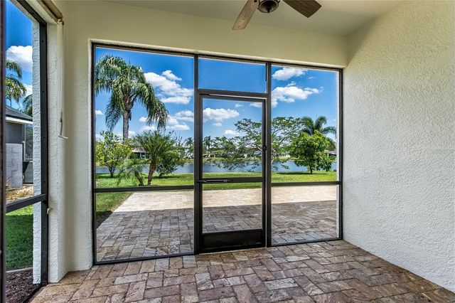 8518 TIDAL BAY LANE, Tampa, FL 33635