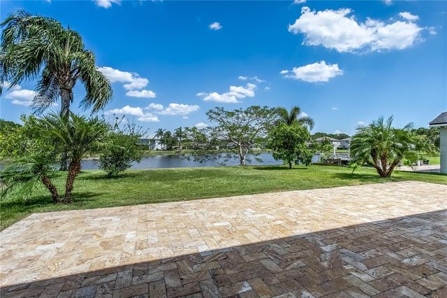 8518 TIDAL BAY LANE, Tampa, FL 33635