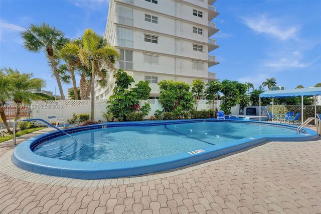 430 Golden Isles Dr 705, Hallandale Beach, FL 33009