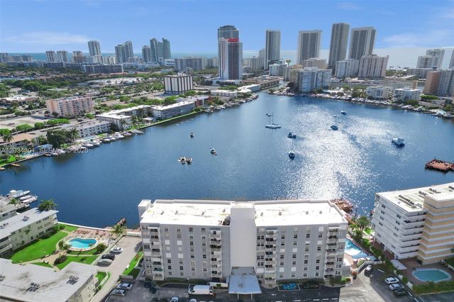430 Golden Isles Dr 705, Hallandale Beach, FL 33009