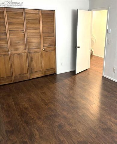 330 Mount View Lane, Colorado Springs, CO 80907