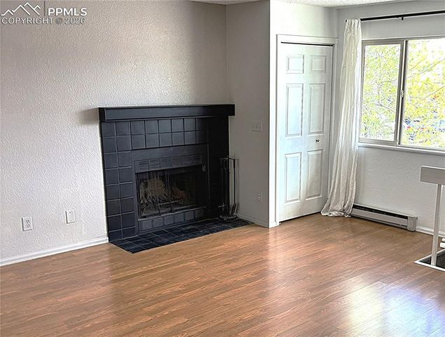 330 Mount View Lane, Colorado Springs, CO 80907