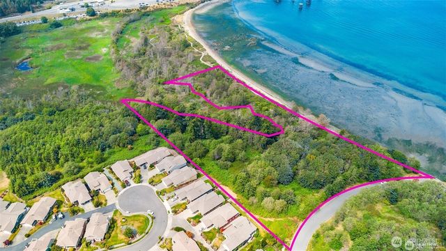 4909 Edwards Way, Anacortes, WA 98221