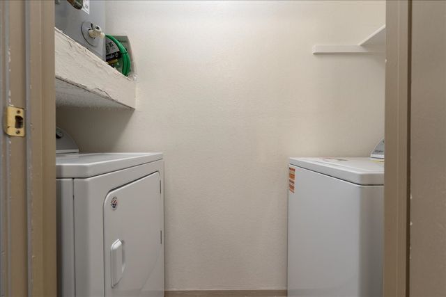 2501 W Zia 7-206, Santa Fe, NM 87505