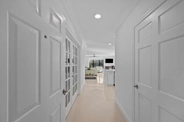 13321 Polo Club Road C203, Wellington, FL 33414