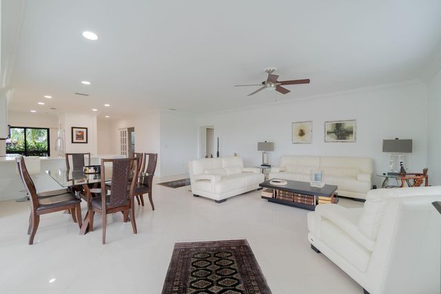 13321 Polo Club Road C203, Wellington, FL 33414