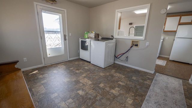 1161 E NORTH LAKE STREET, Hancock, WI 54943