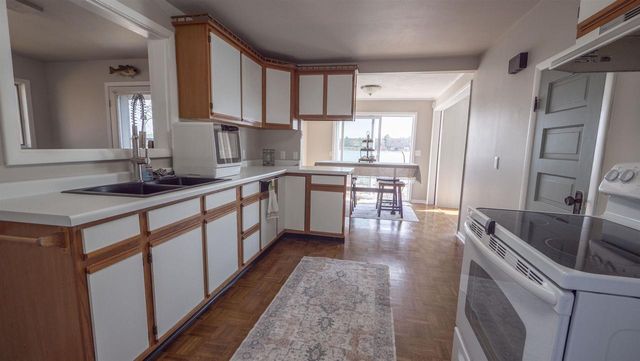 1161 E NORTH LAKE STREET, Hancock, WI 54943