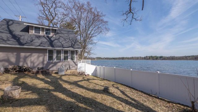 1161 E NORTH LAKE STREET, Hancock, WI 54943