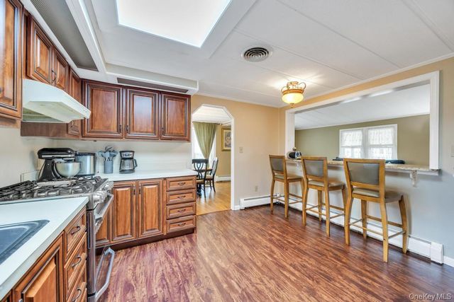 1407 Middle 45, Calverton, NY 11933