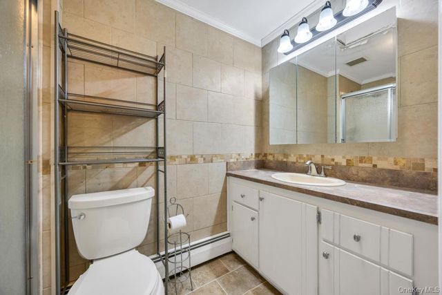 1407 Middle 45, Calverton, NY 11933