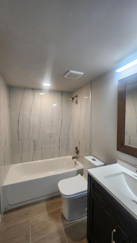 132 SE Village Drive 132, Port St Lucie, FL 34953