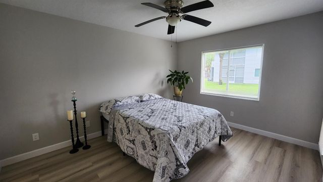 132 SE Village Drive 132, Port St Lucie, FL 34953