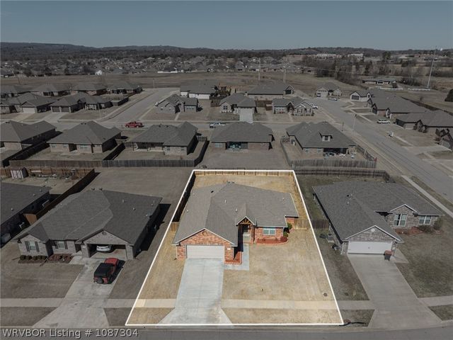 310 Boulder Drive, Van Buren, AR 72956