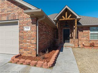 310 Boulder Drive, Van Buren, AR 72956