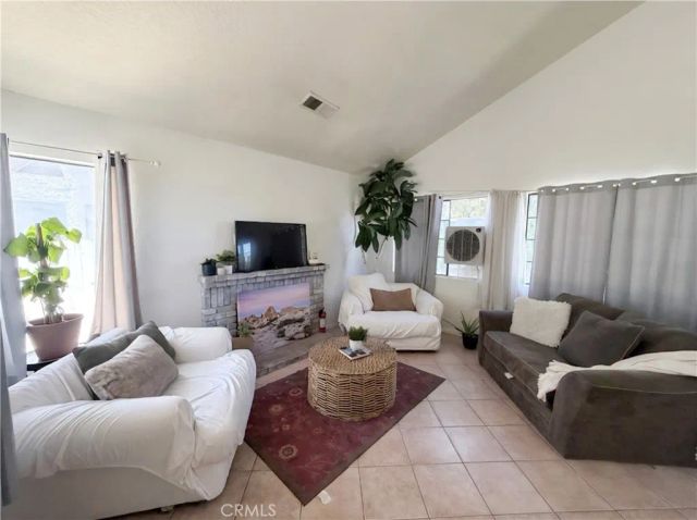 15660 Lake Ridge Road, Lake Elsinore, CA 92530