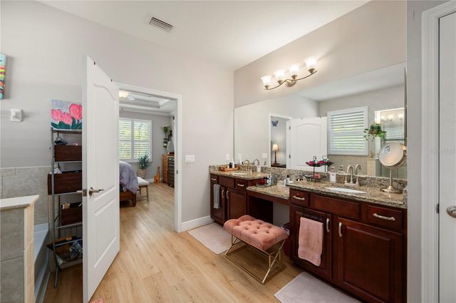 3006 ORIOLE DRIVE, Sarasota, FL 34243