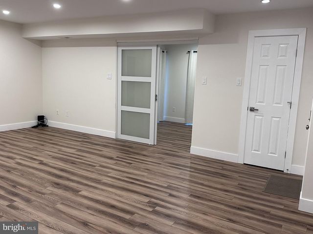 14 PICKWICK PL, Sewell, NJ 08080