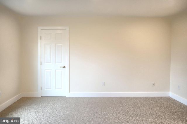 14 PICKWICK PL, Sewell, NJ 08080