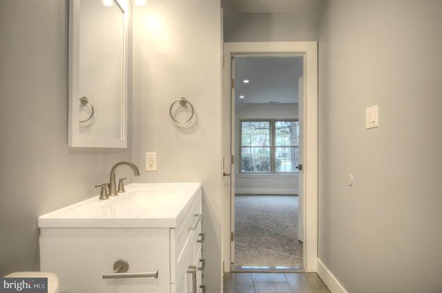 14 PICKWICK PL, Sewell, NJ 08080