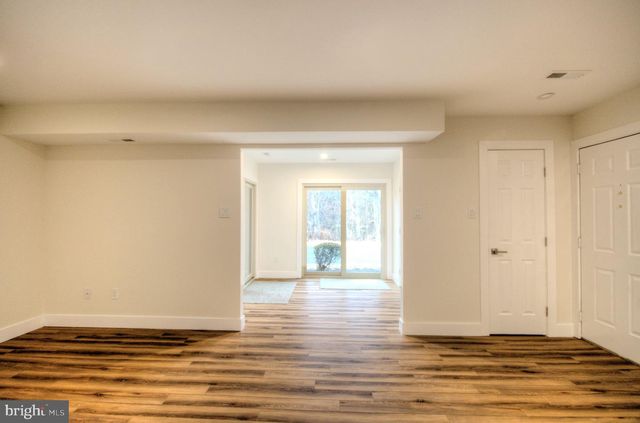14 PICKWICK PL, Sewell, NJ 08080