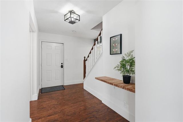 13223 Park Lane, Grandview, MO 64030