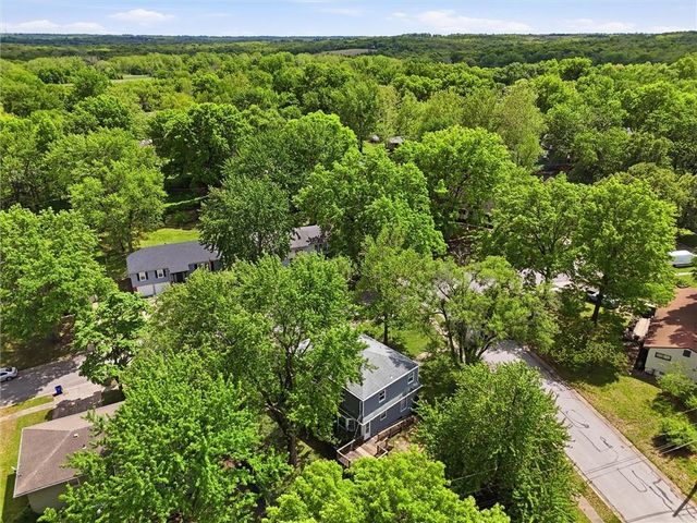 13223 Park Lane, Grandview, MO 64030