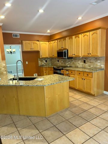 7684 N Rigmoore Point, Olive Branch, MS 38654