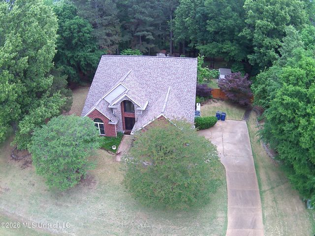 7684 N Rigmoore Point, Olive Branch, MS 38654