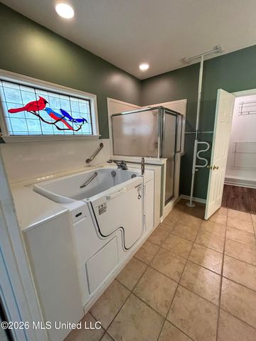 7684 N Rigmoore Point, Olive Branch, MS 38654