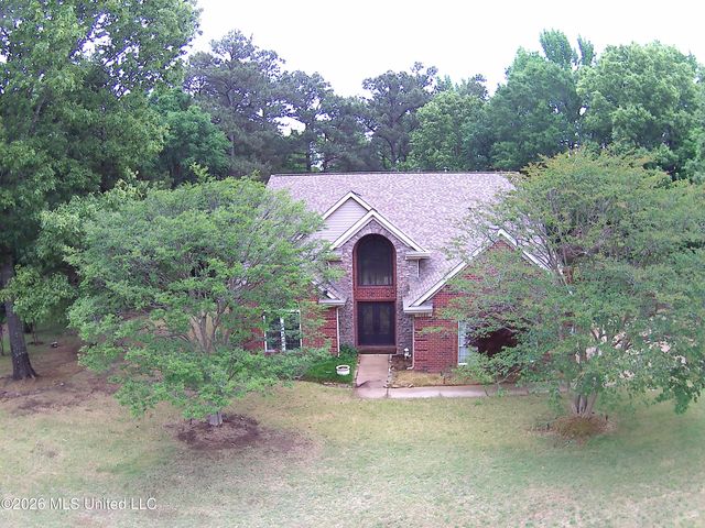 7684 N Rigmoore Point, Olive Branch, MS 38654