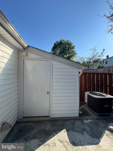 3809 PORT HOPE PT, Triangle, VA 22172
