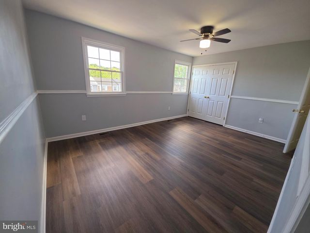 3809 PORT HOPE PT, Triangle, VA 22172