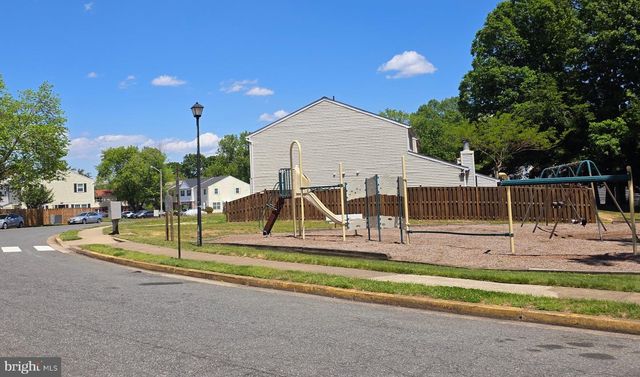 3809 PORT HOPE PT, Triangle, VA 22172