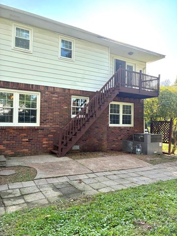 4900 Ic Avenue, Paducah, KY 42003