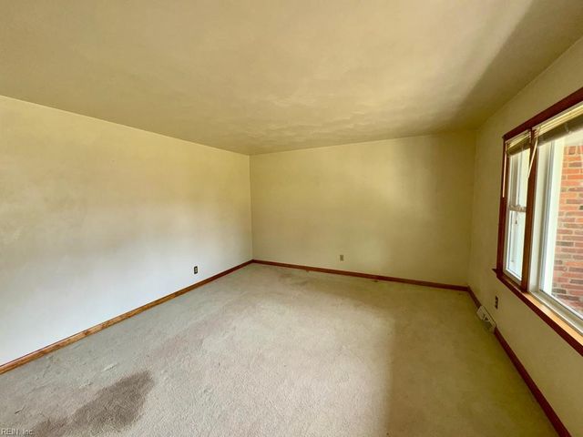 436 Clemson AVE, Chesapeake, VA 23324