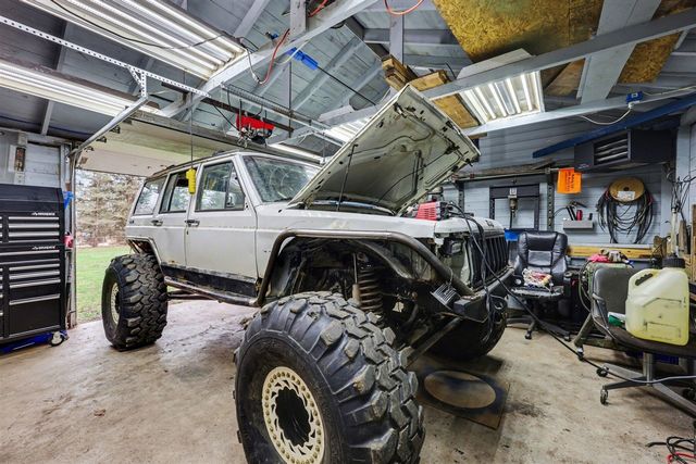 4355 Springbrook Road, Jackson, MI 49201