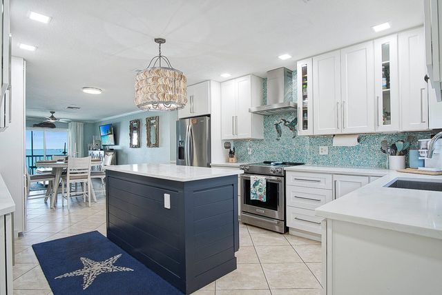 1177 Bayshore Drive 207, Fort Pierce, FL 34949