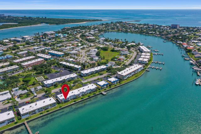 1177 Bayshore Drive 207, Fort Pierce, FL 34949