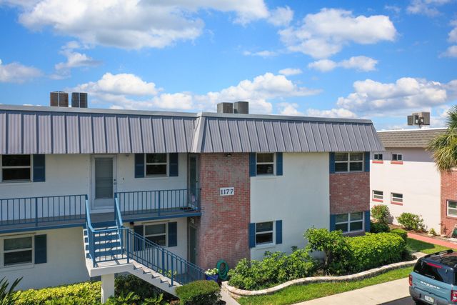 1177 Bayshore Drive 207, Fort Pierce, FL 34949