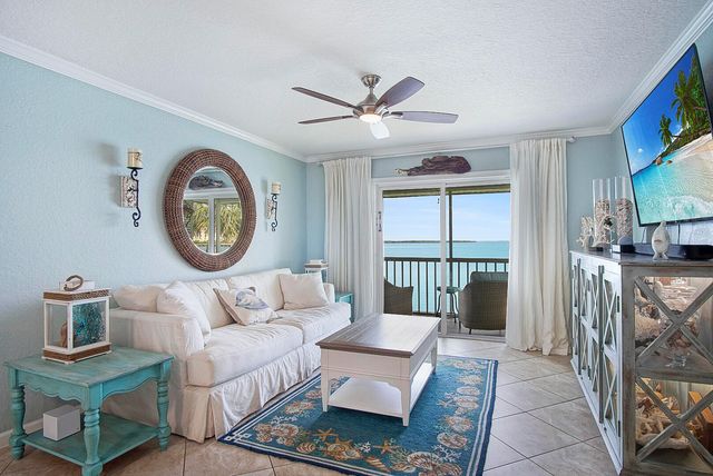 1177 Bayshore Drive 207, Fort Pierce, FL 34949