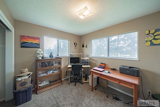 21 S 600 W, Blackfoot, ID 83221