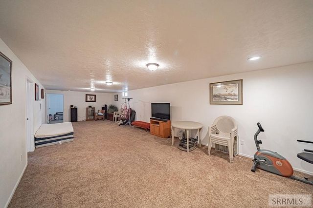 21 S 600 W, Blackfoot, ID 83221