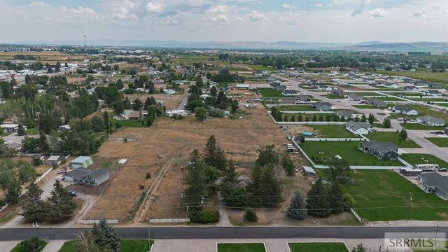 21 S 600 W, Blackfoot, ID 83221