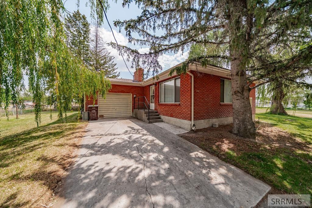 21 S 600 W, Blackfoot, ID 83221