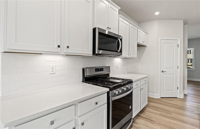 616 Vidalia Park Way, Mcdonough, GA 30252