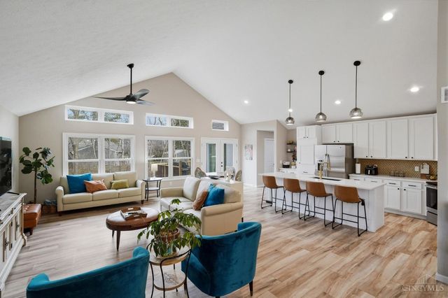 7533 W Whitehall Circle, West Chester, OH 45069