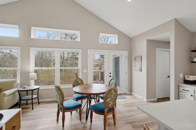 7533 W Whitehall Circle, West Chester, OH 45069