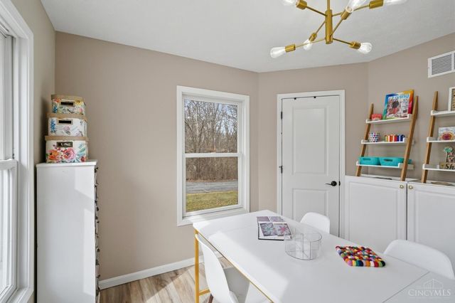 7533 W Whitehall Circle, West Chester, OH 45069